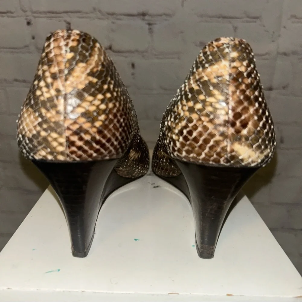 L.K. Bennett‎ snakeskin wedge shoes size 37